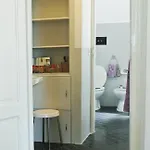Scurati Apartament *